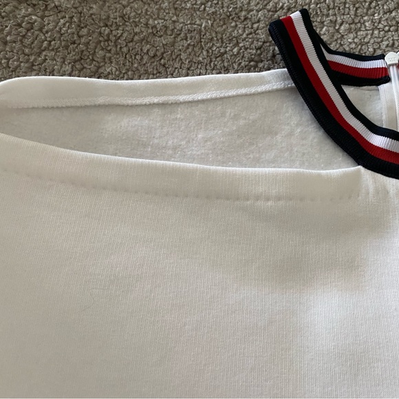 Very nice white top .Worn once  to big for me. - Picture 9 of 9